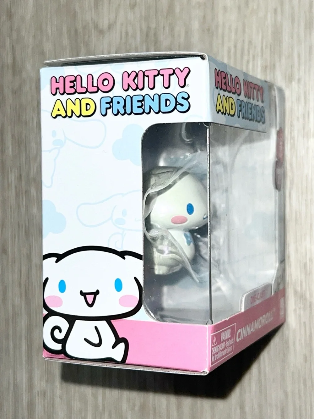 Hello Kitty Cinnamoroll Die-Cast Figure - Collectible